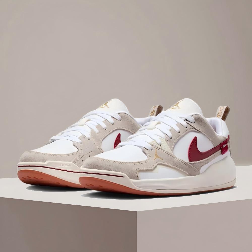 Women'S Shoes Nike Jordan - Nike Jordan CMFT ERA damessneakers -