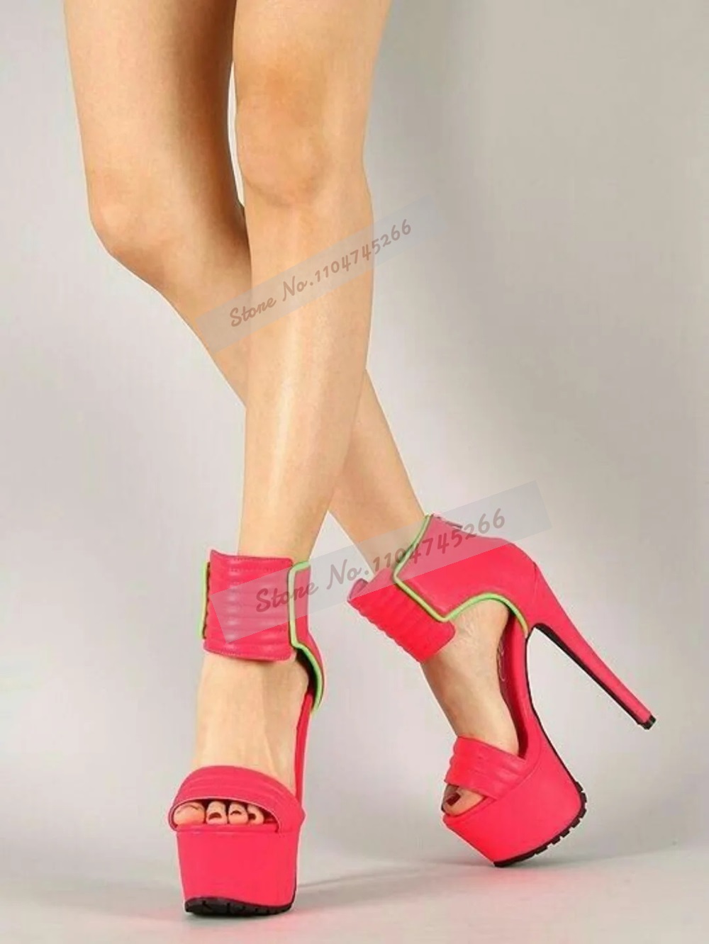 Rozerood mat leer gestreepte s - Wide Fit Heels recensie en prijs
