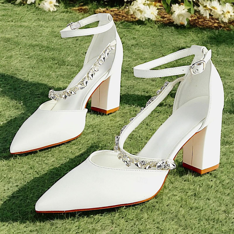 Europese en Amerikaanse puntig - Rhinestone Sandal Women recensie en prijs