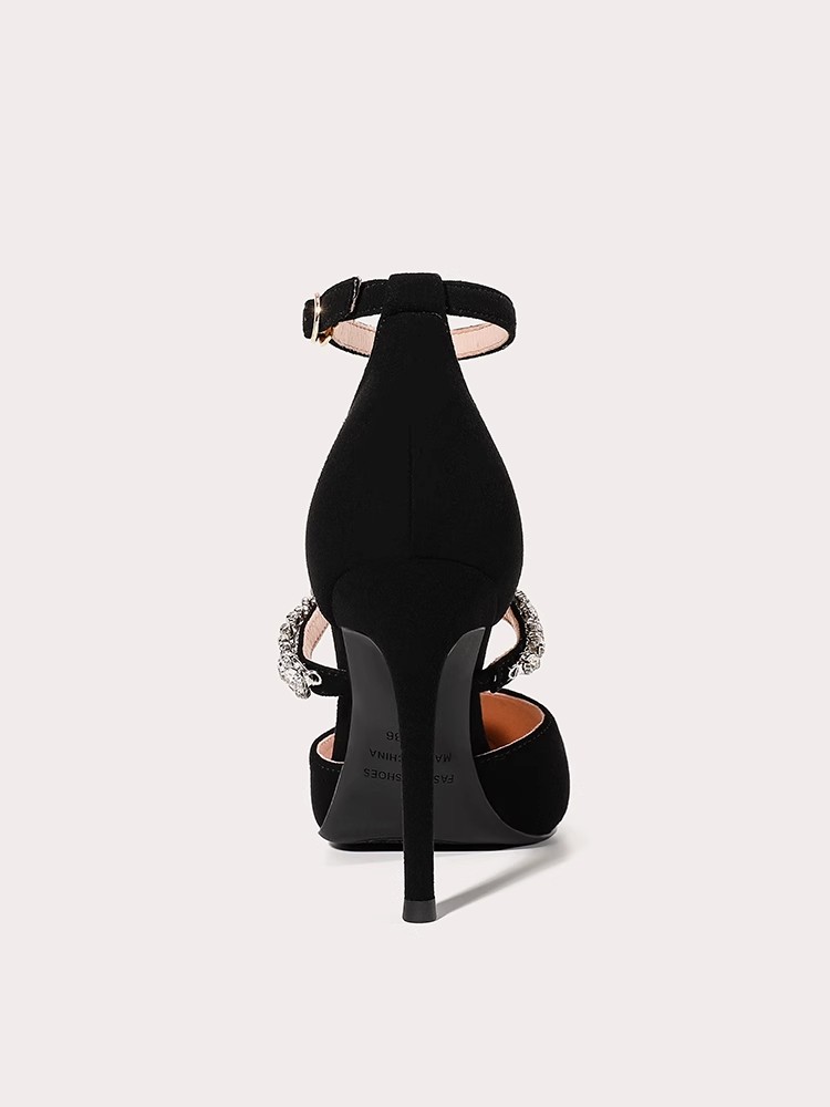 Lage hakken dunne trouwschoene - Wide Fit Heels recensie en prijs