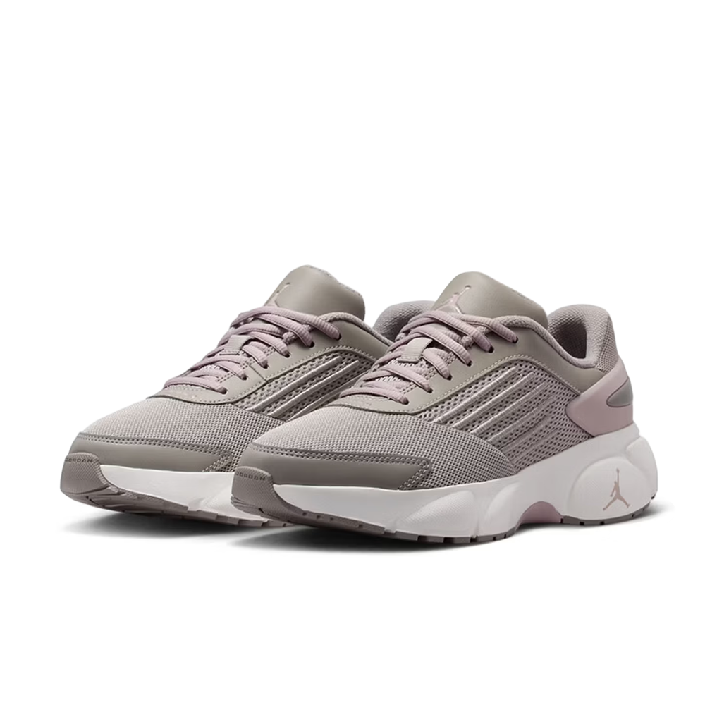 Nike Jordan TRUNNER FLOW: Comf - Women'S Shoes Nike Jordan recensie en prijs