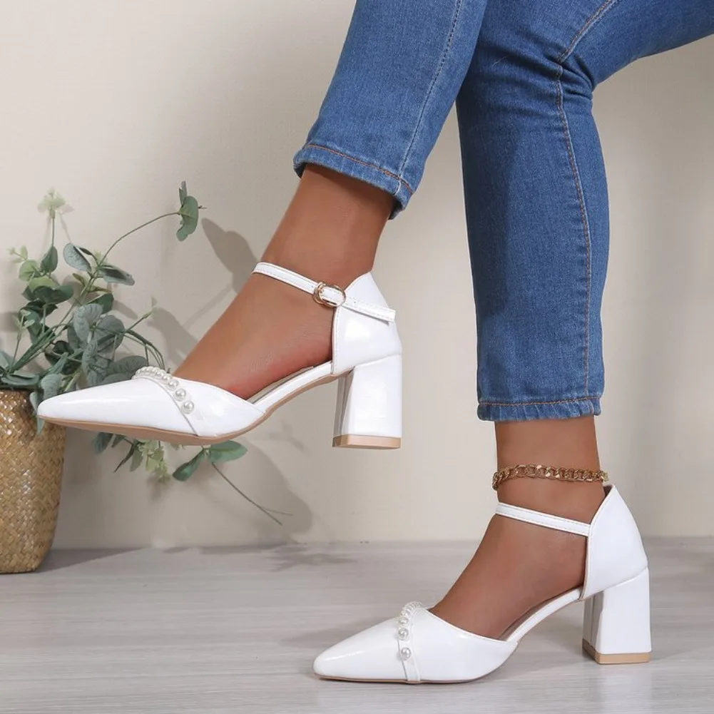 Dames sandalen met spitse neus - Rhinestone Sandal Women recensie en prijs